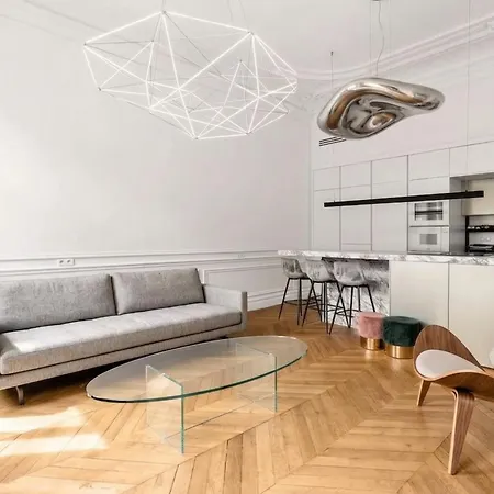 Apartment 2 Bedroom Musee Du Louvre Bouloi Paris